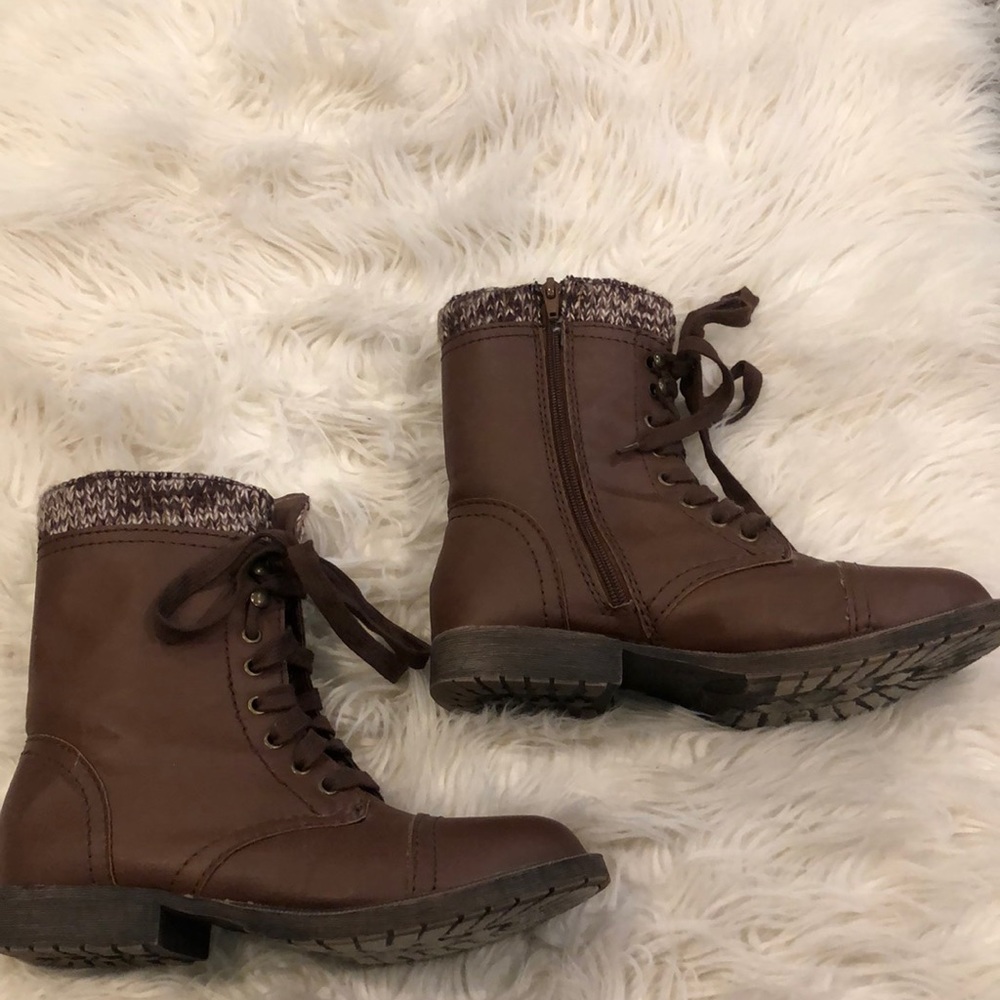 Worn once. Brown combat boots with leg warmers